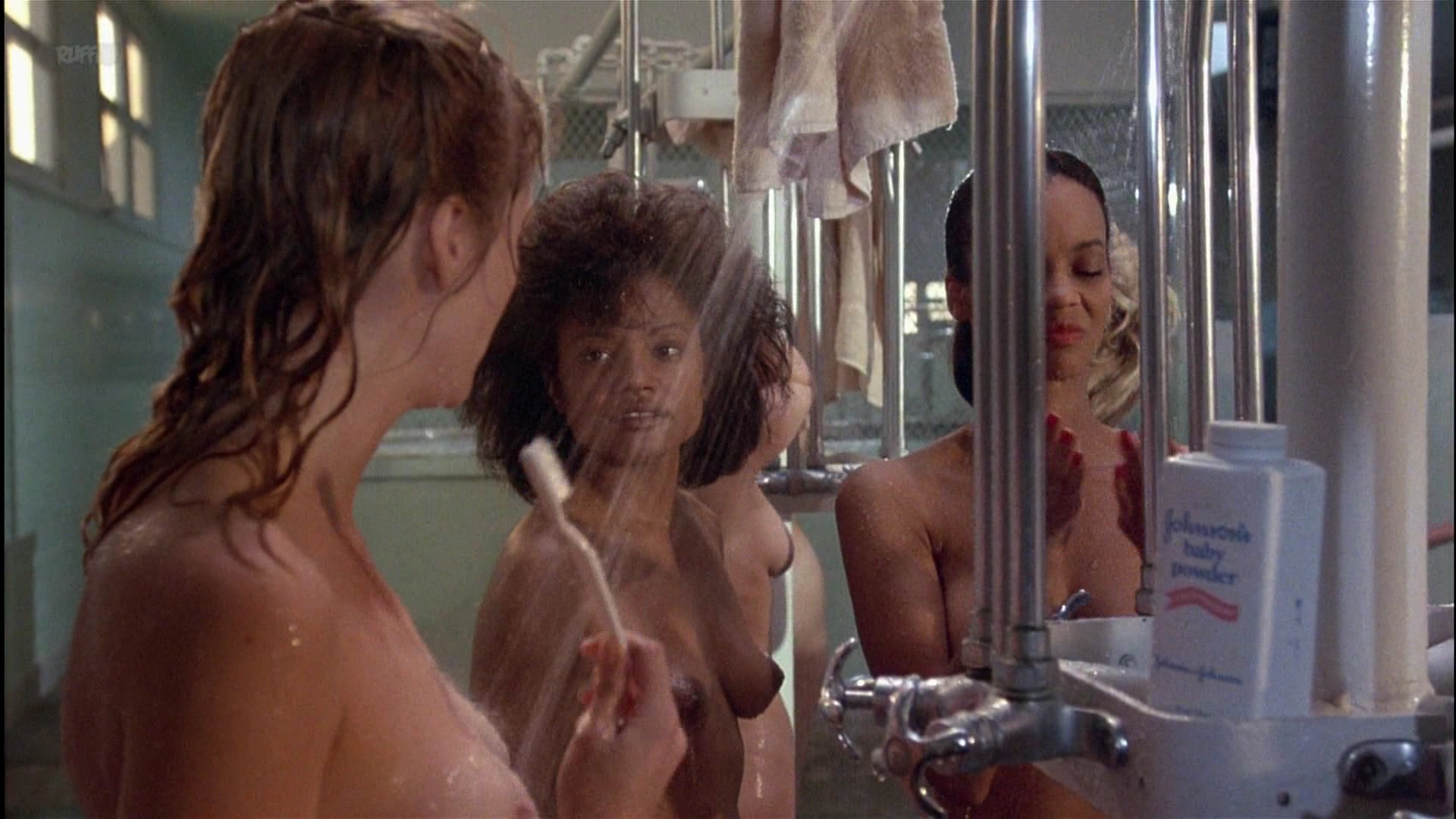 Лесли Бреммер и ее засветы на фото.